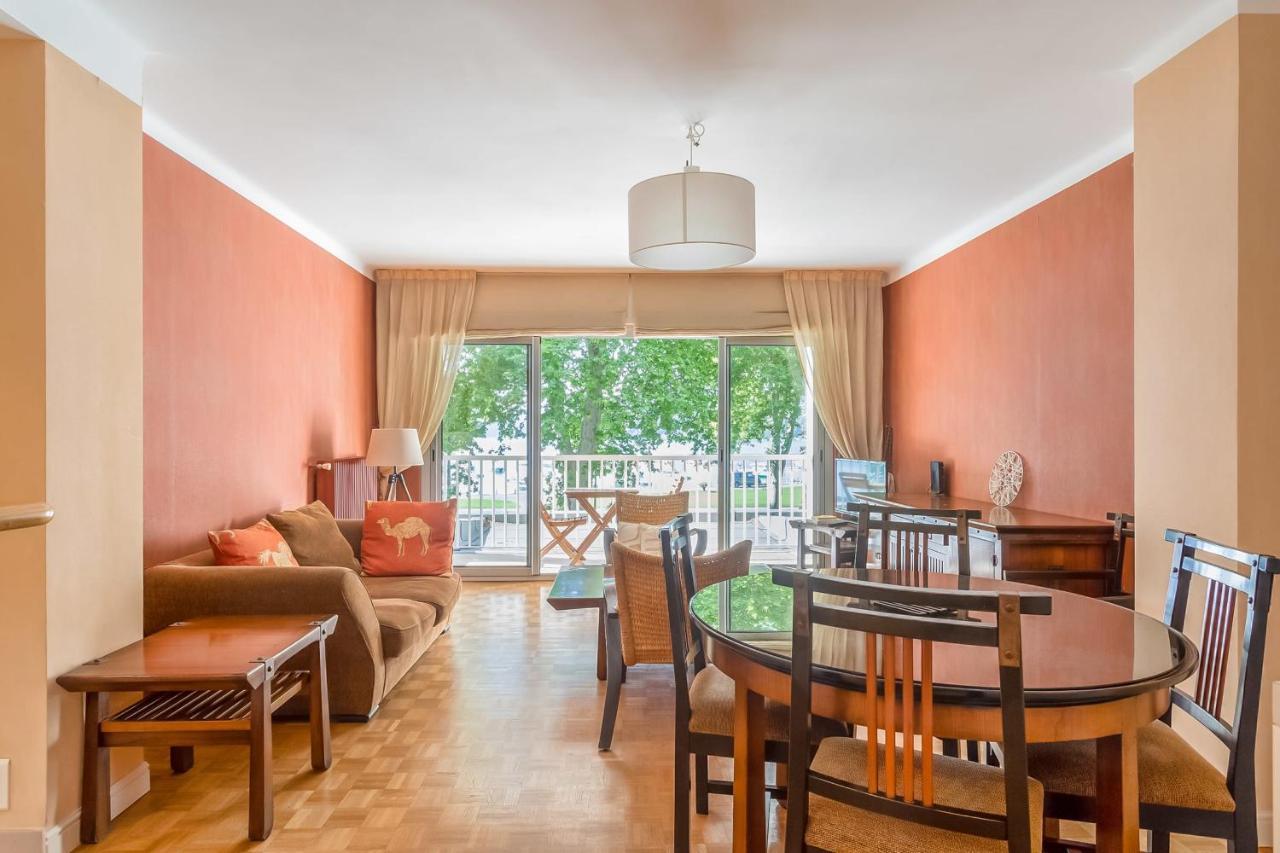 Le Panoramique - Apartment Facing The Lake آنسي المظهر الخارجي الصورة